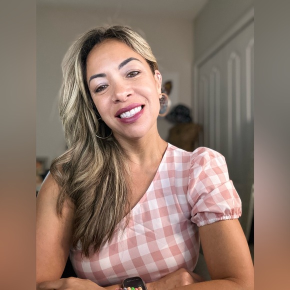 Meet your Posher, Marilyn - Picture 1 of 1